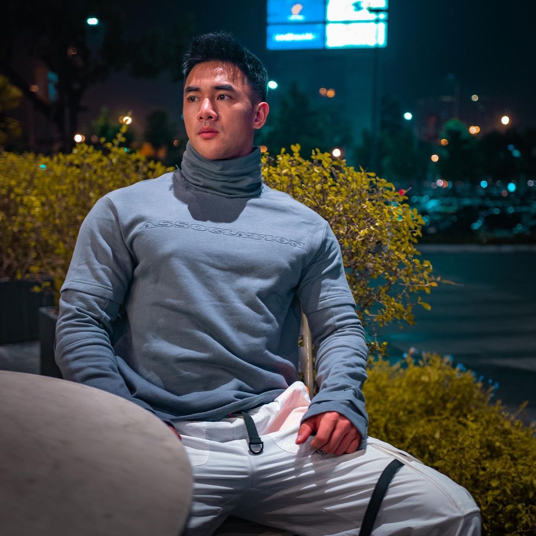 Even the most sculpted physique can hide a vulnerable soul: Hong Xiaolong –  Creatorshala | Stories on Content Creators, Influencers,bloggers & Youtubers